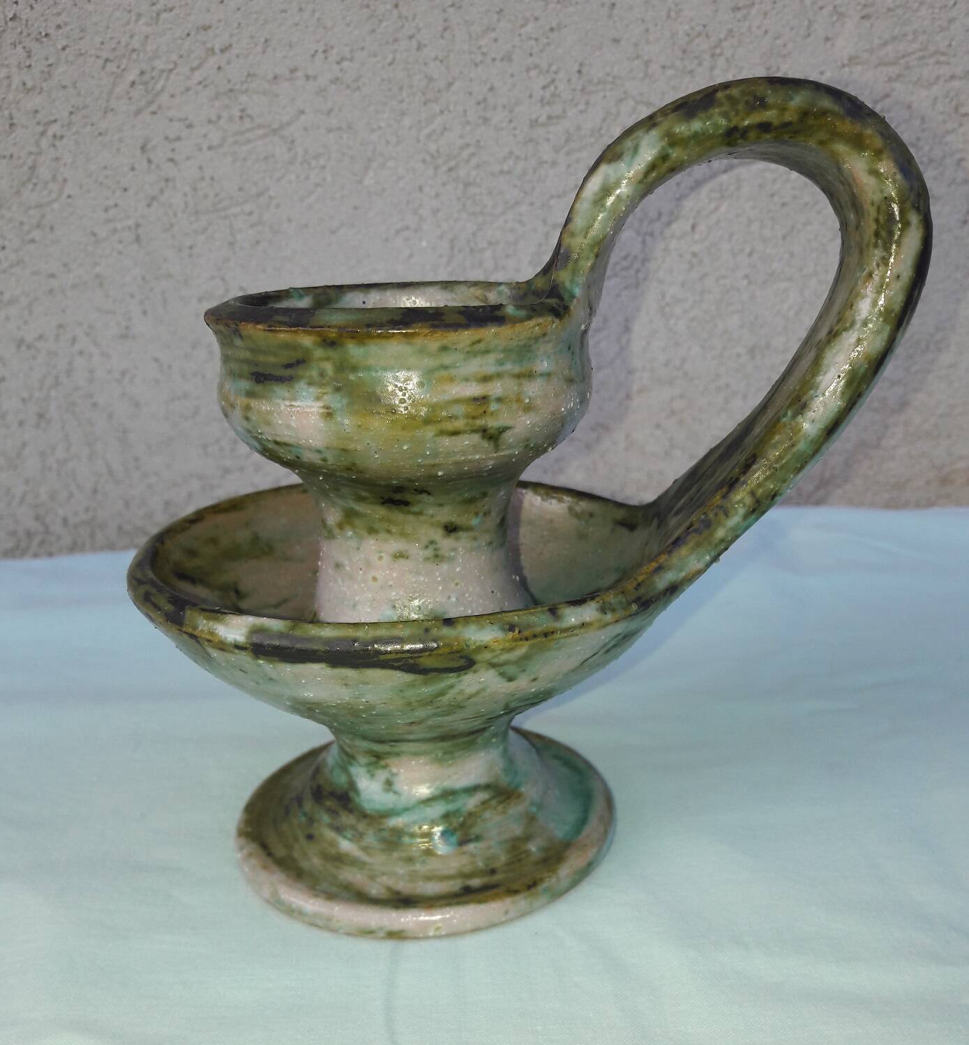 Ceramic candle holder