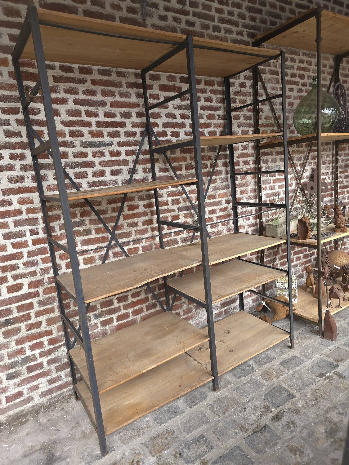 Étagère Industrielle en fer et bois
