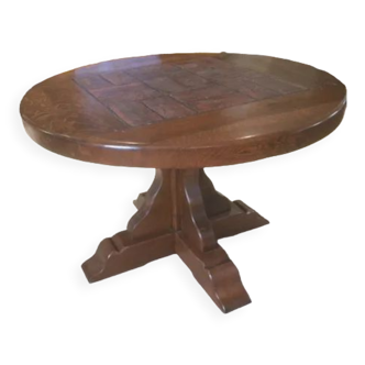 Round table signed Garnier