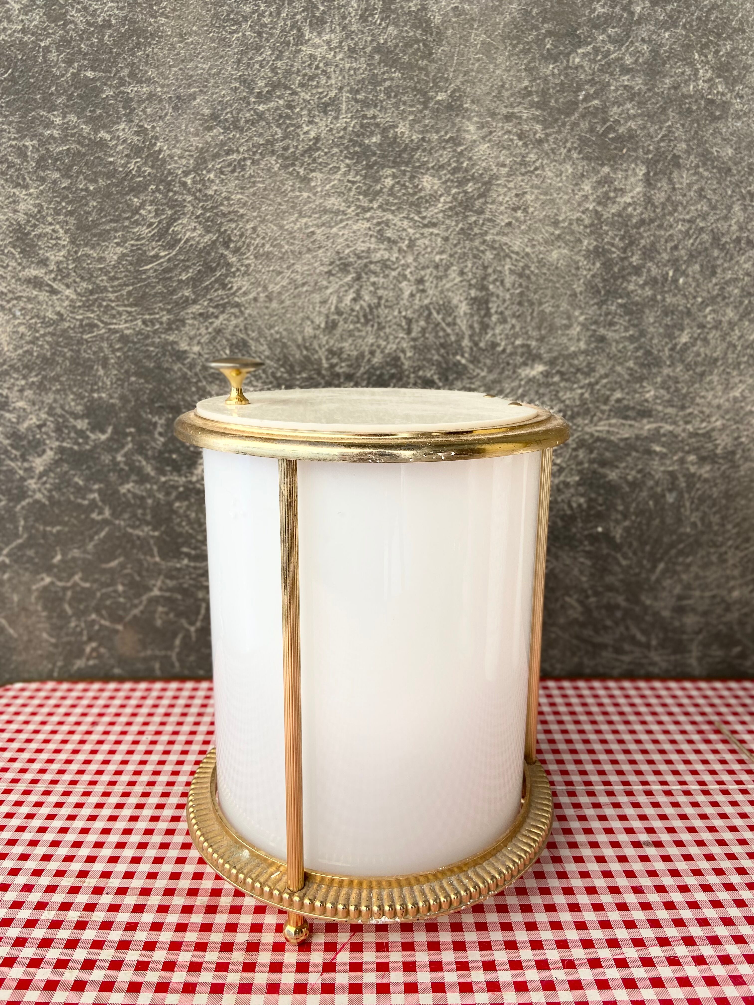 Opaline basket art deco style