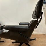 Eames Lounge Chairs Pair