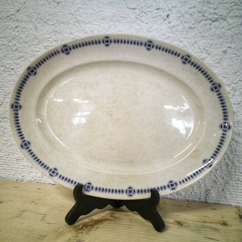 Creil and Montereau oval dish - Dublin service