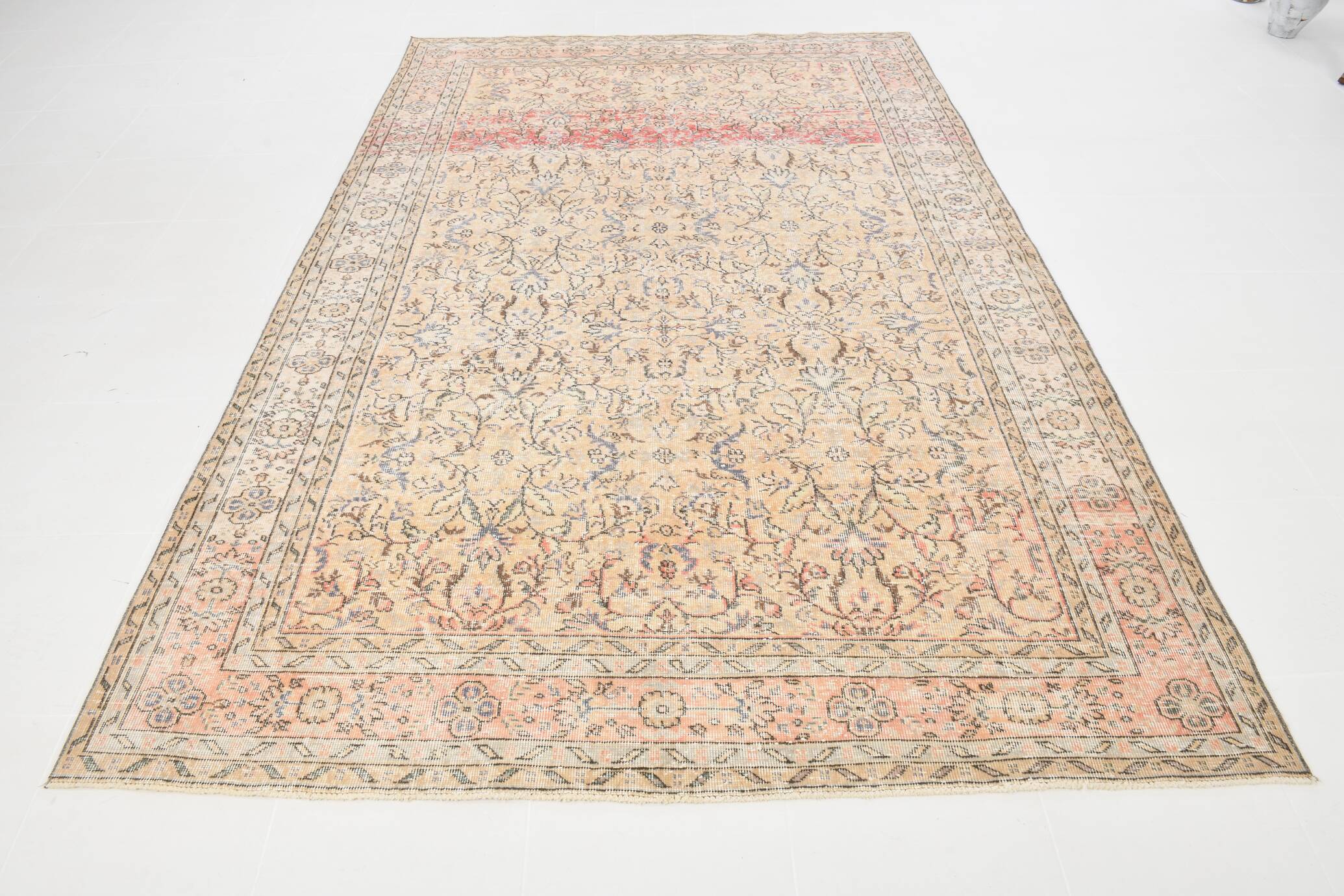 7X10 Oversize Classic Persian Rug, 204x309Cm