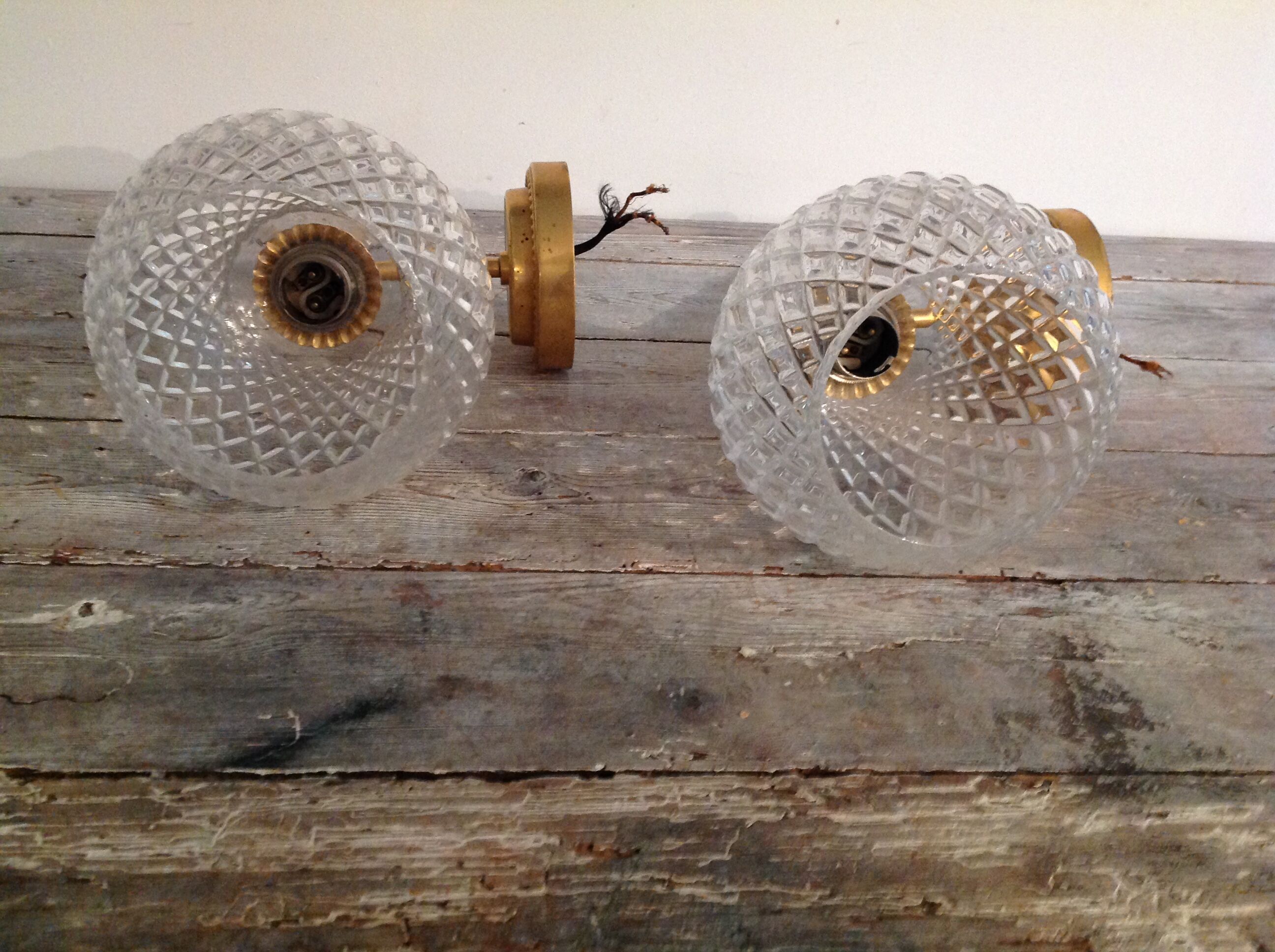 Pair of wall light