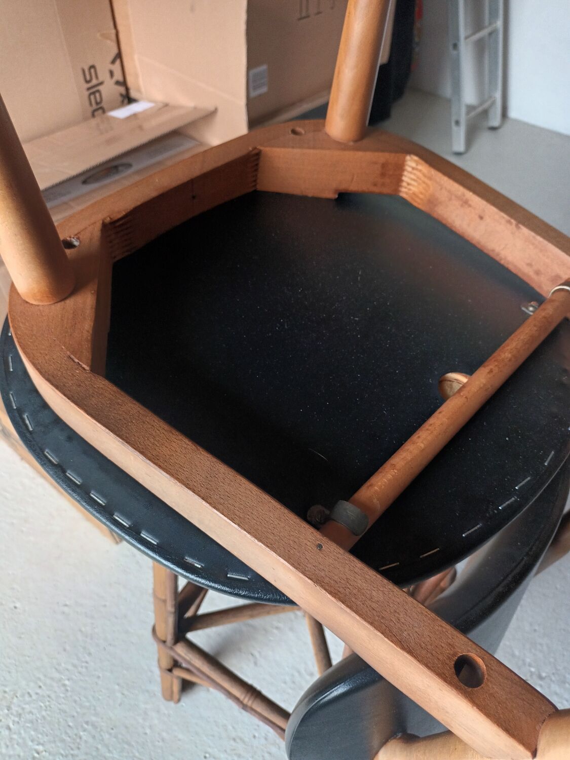 Baumann Pégase chairs