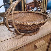 Corbeille ou panier en osier vintage