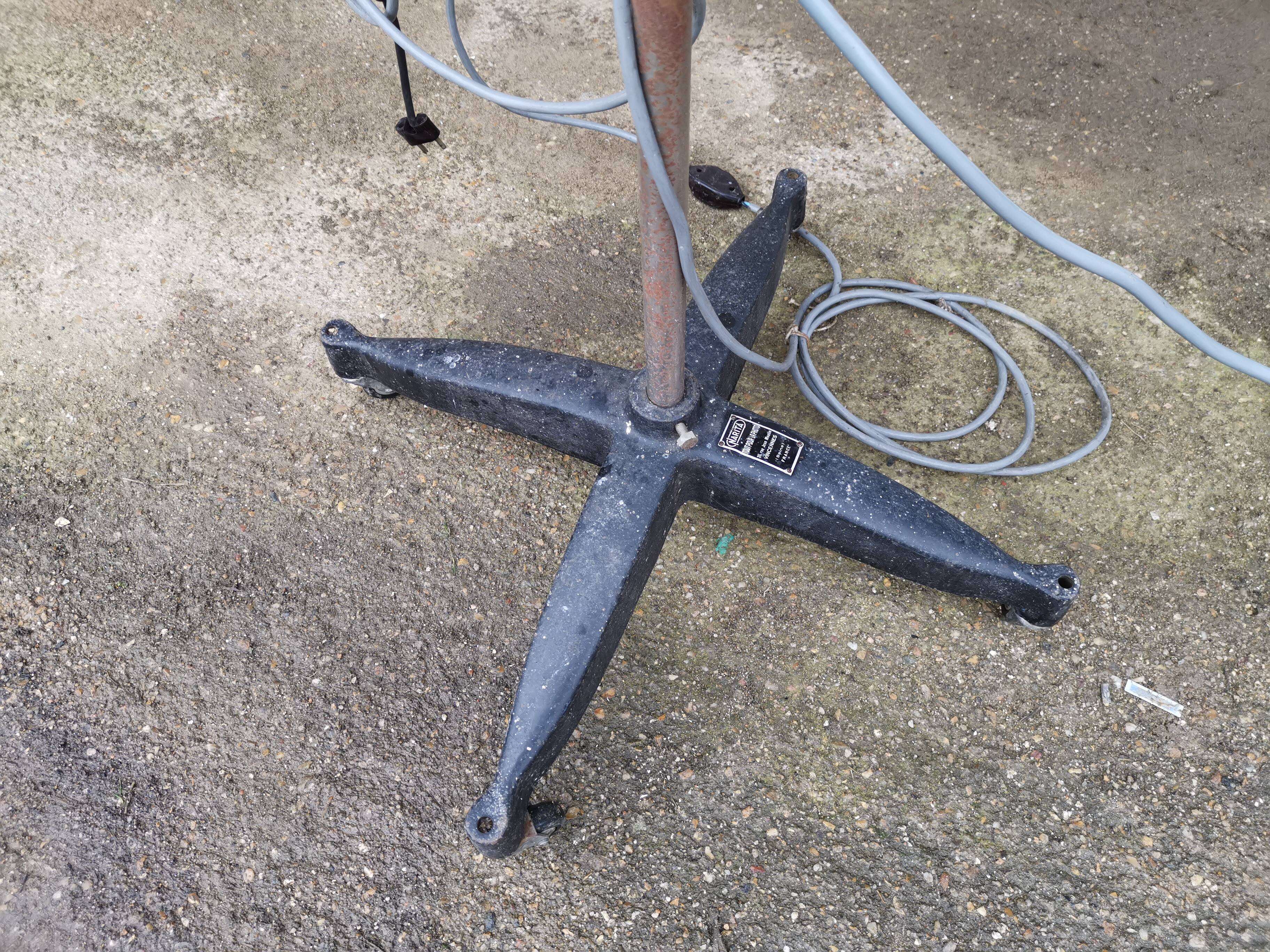 Set of 3 projectors on a matte brand Narita ciné photo from the factories of Vincennes