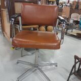 Swivel chair