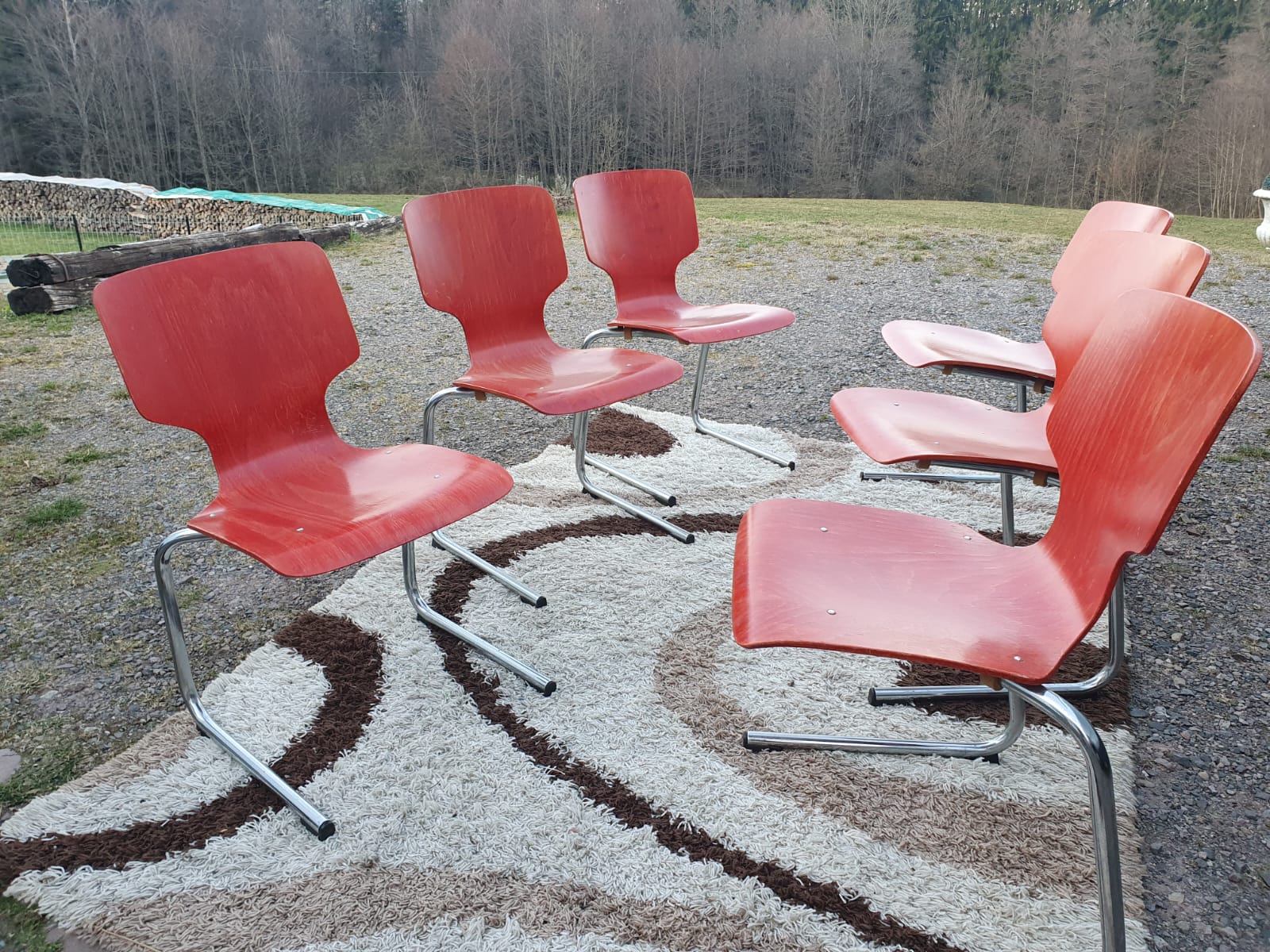 Set of 6 stackable chairs Pagholz
