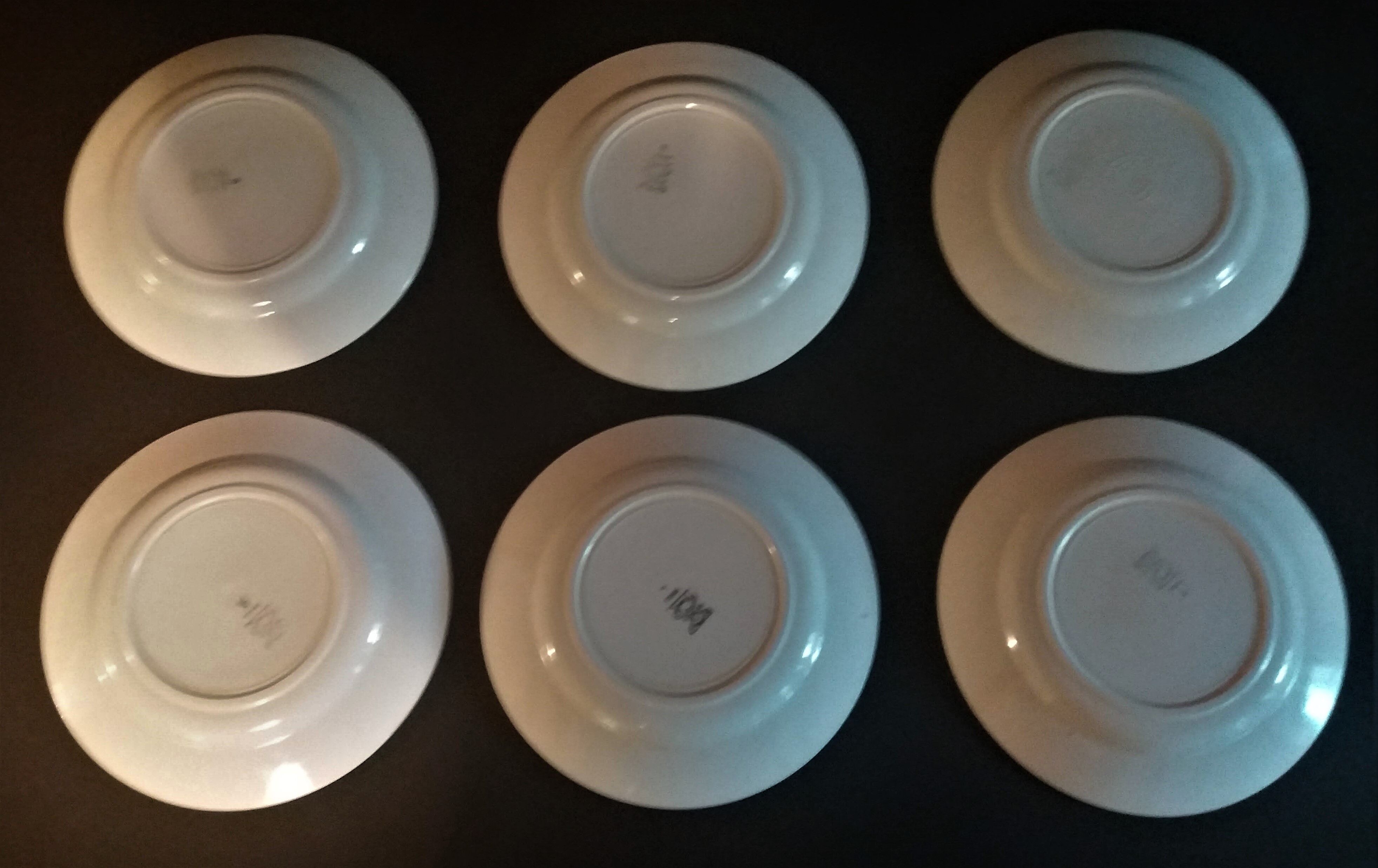 Series of six flat plates Moulin des loups Orchies model Prisca 50s