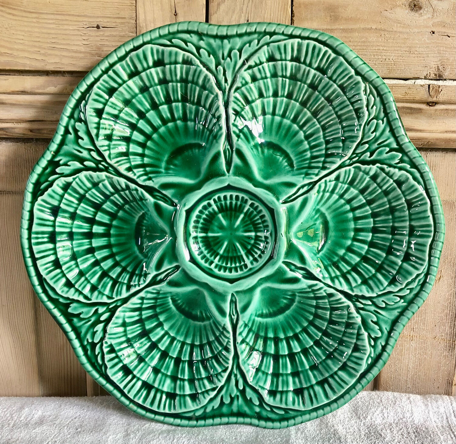 6 Sarreguemines slurry oyster plates