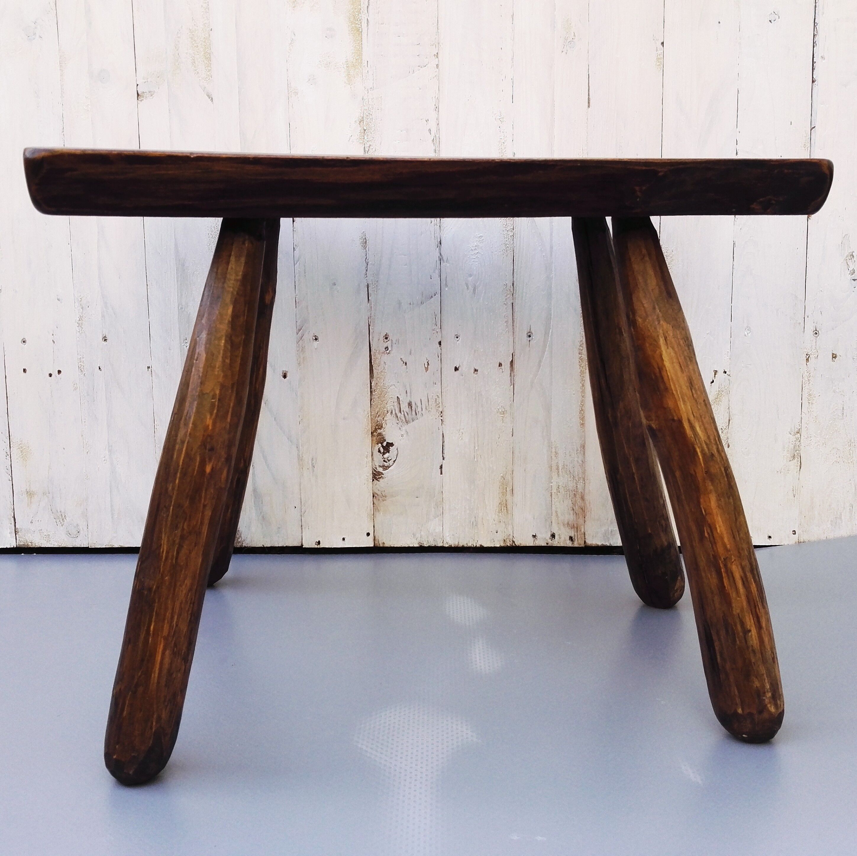 Table and 3 stools brutalist design ash