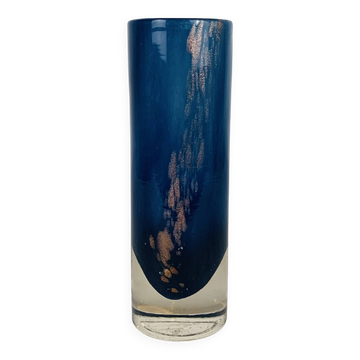 Vintage blue glass roller vase