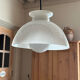 Suspension en opaline