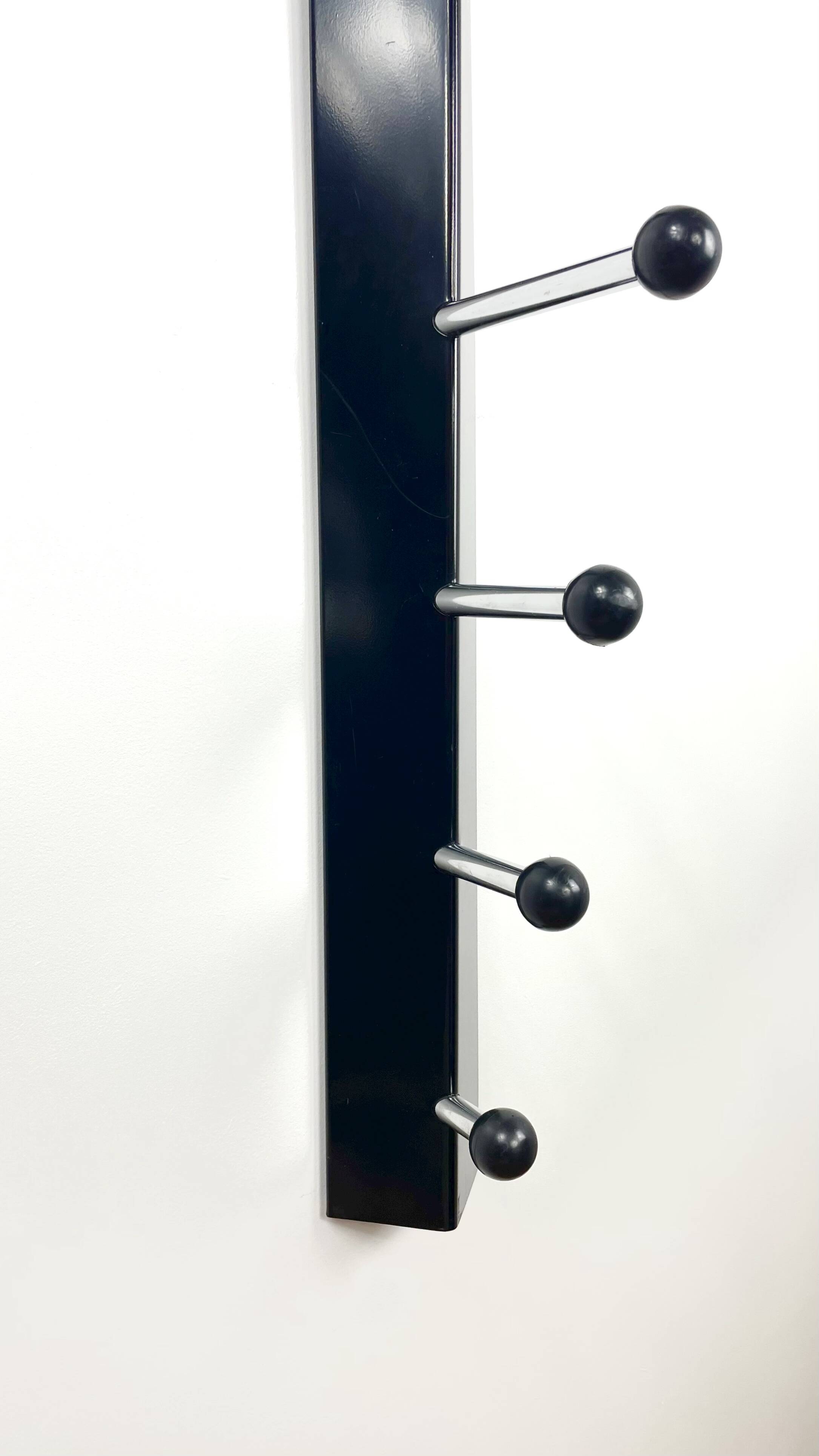 Postmodern wall-mounted coat rack, Memphis, circa 1980