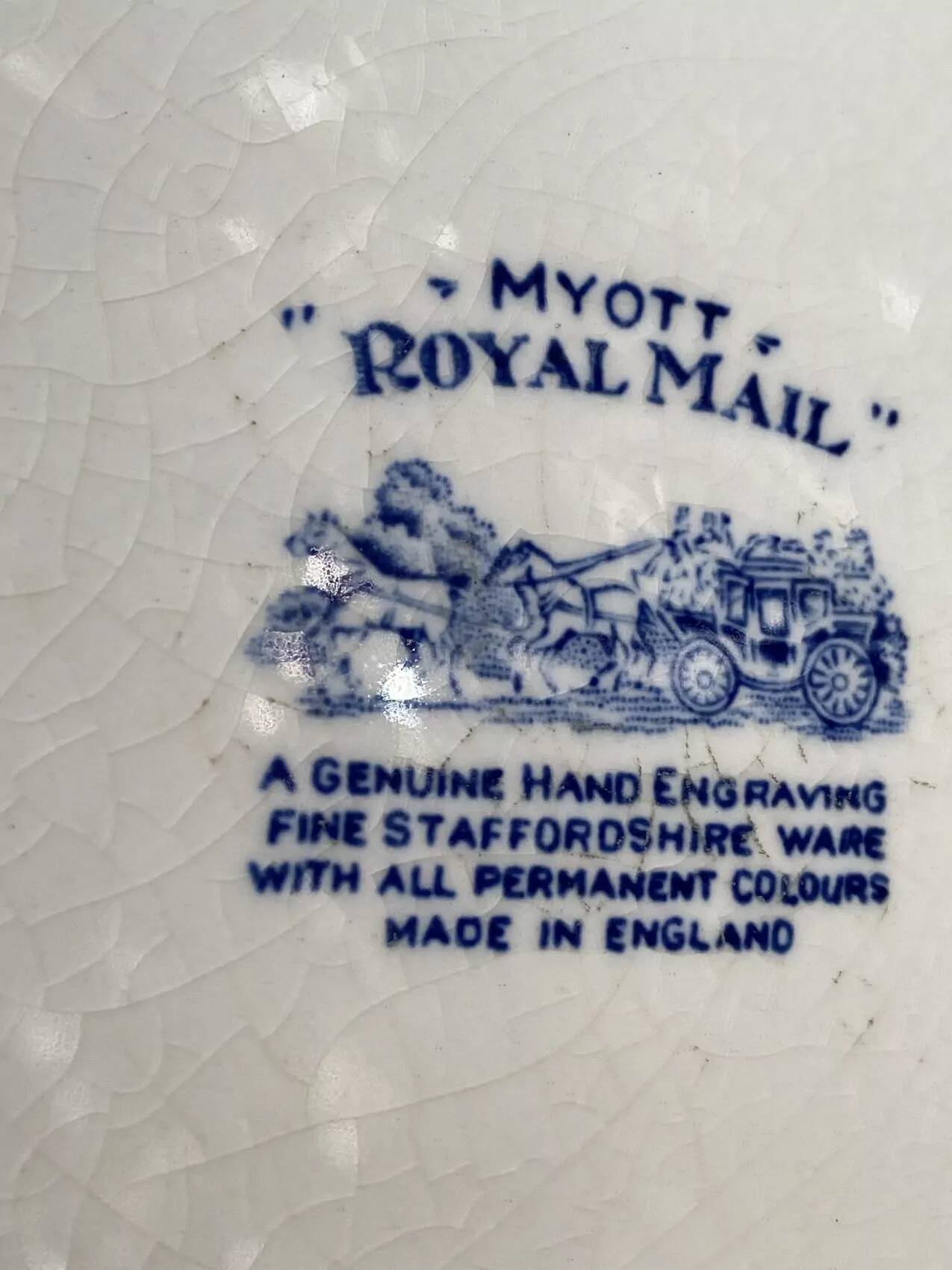 Set of 12 Myott dinner plates - Royal Mail - English Staffordshire earthenware