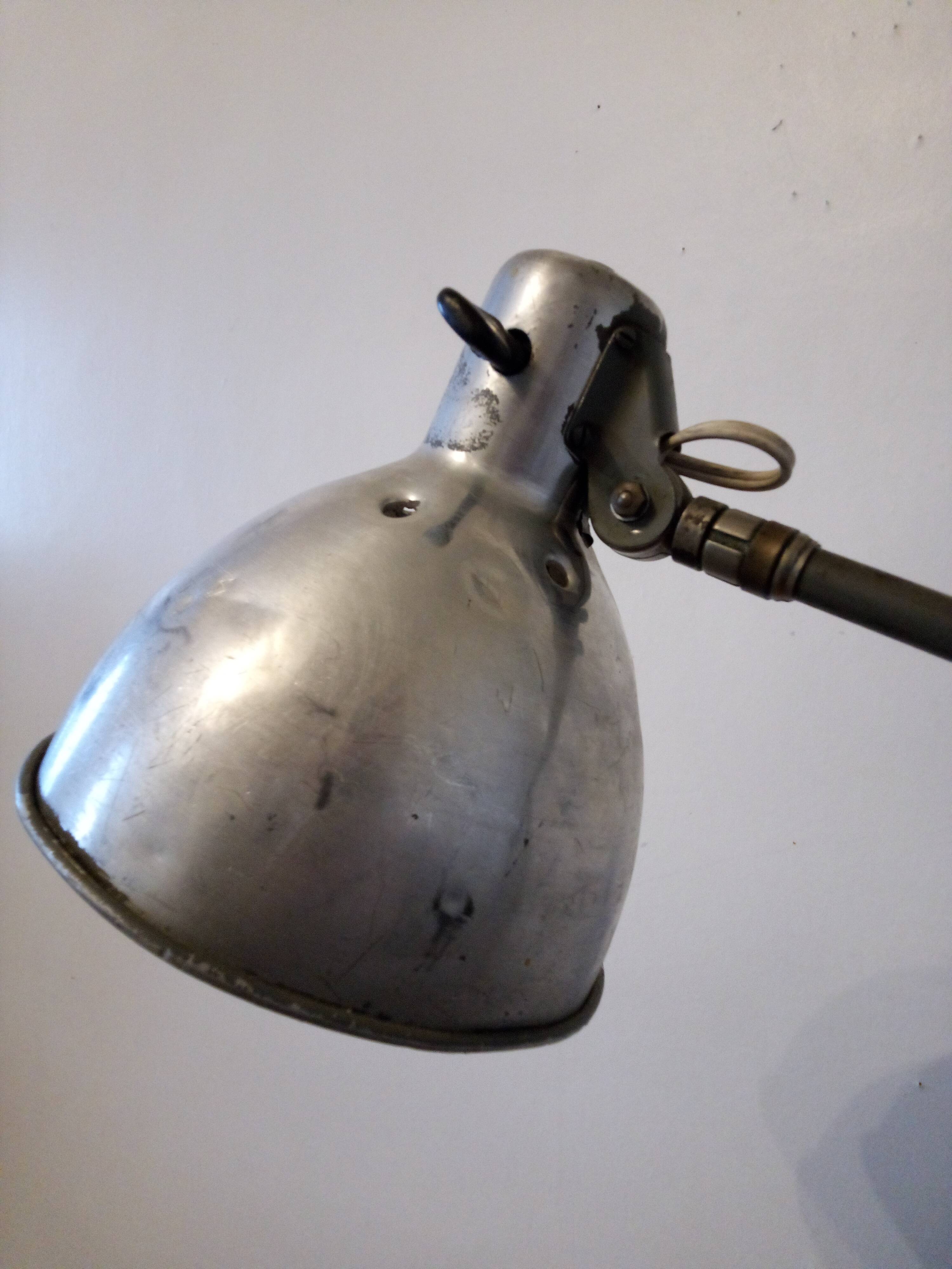 Large articulated industrial / workshop lamp - 1940-50