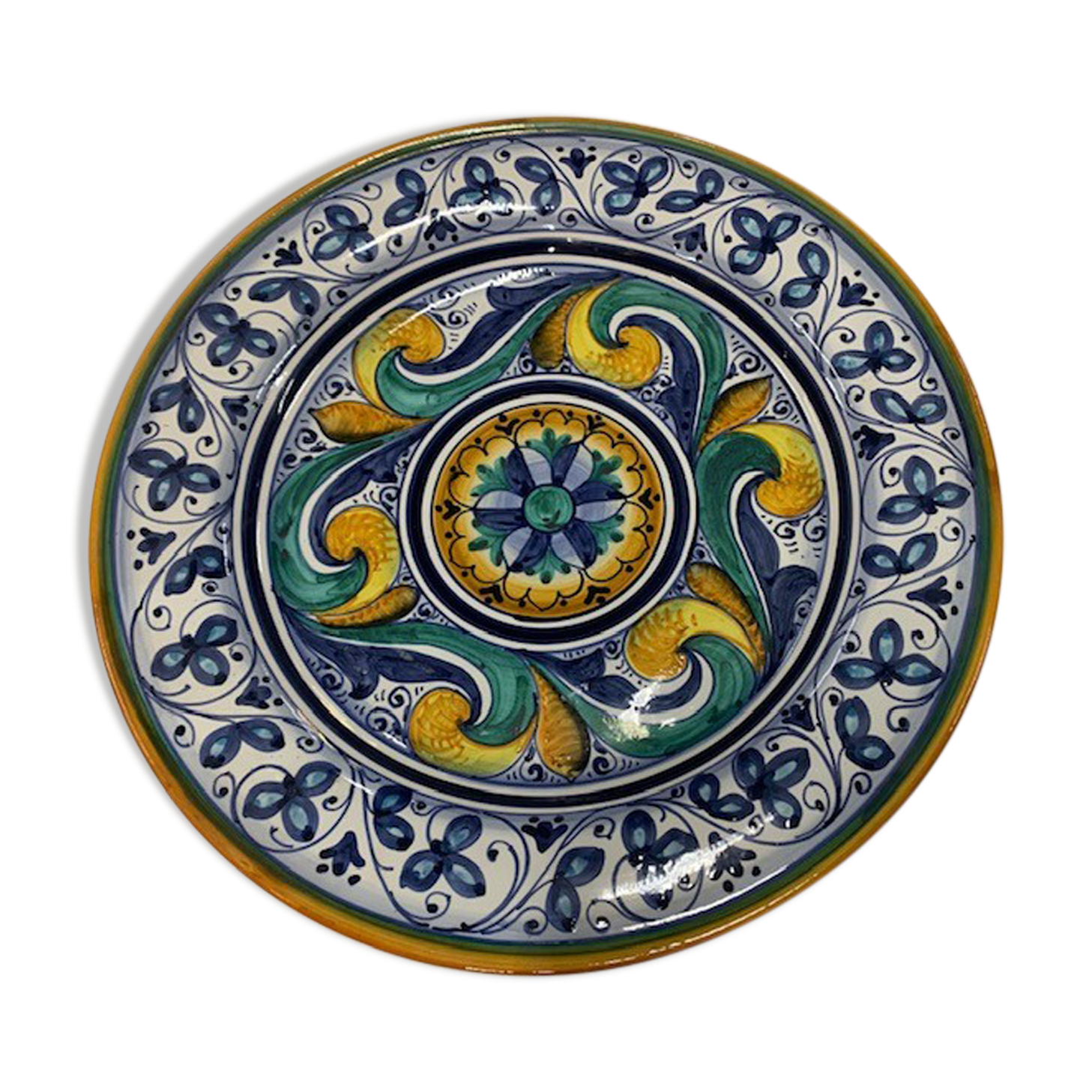 Plat rond en céramique