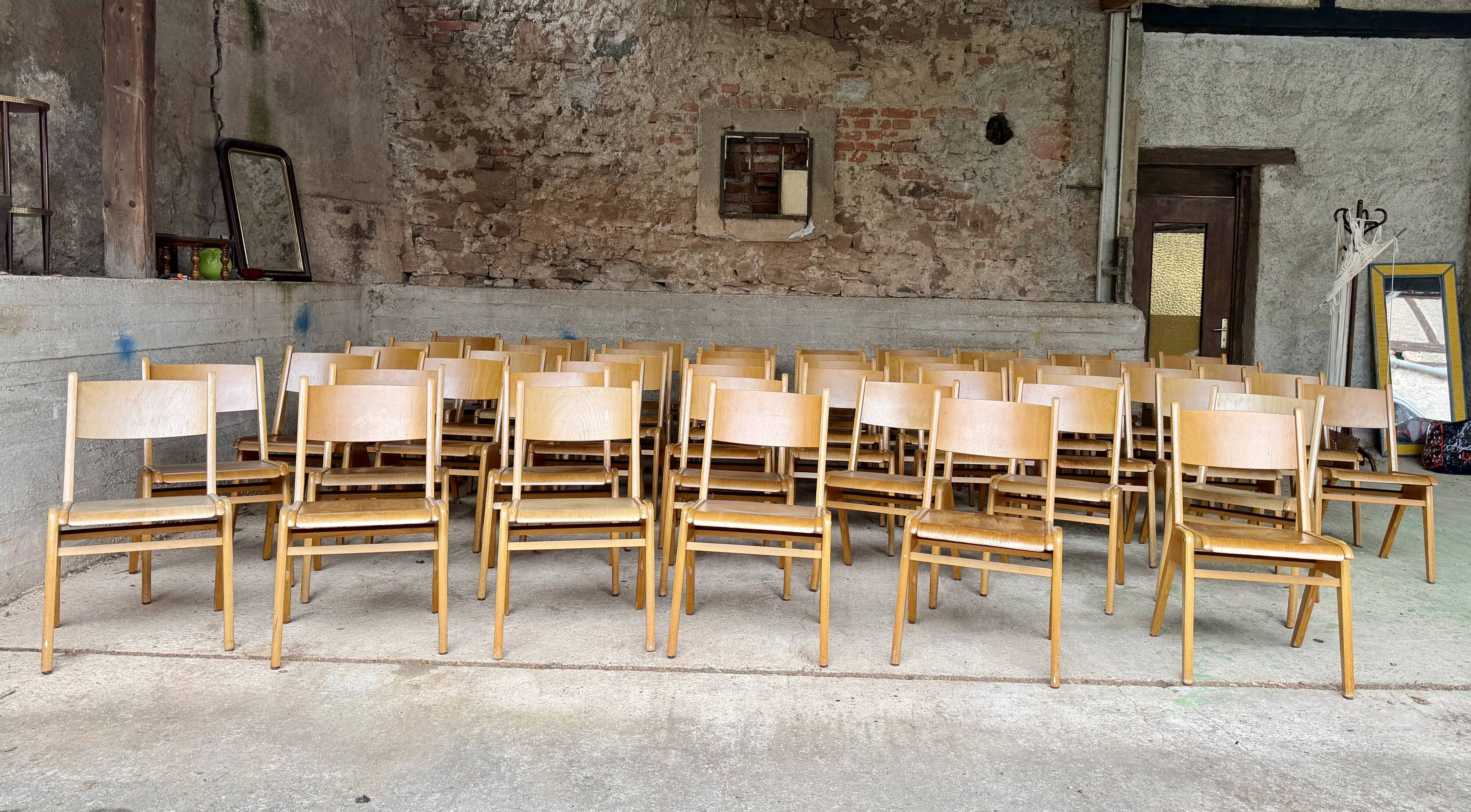 ✨ Set of 50 French modernist stackable chairs – Vintage 1960s
