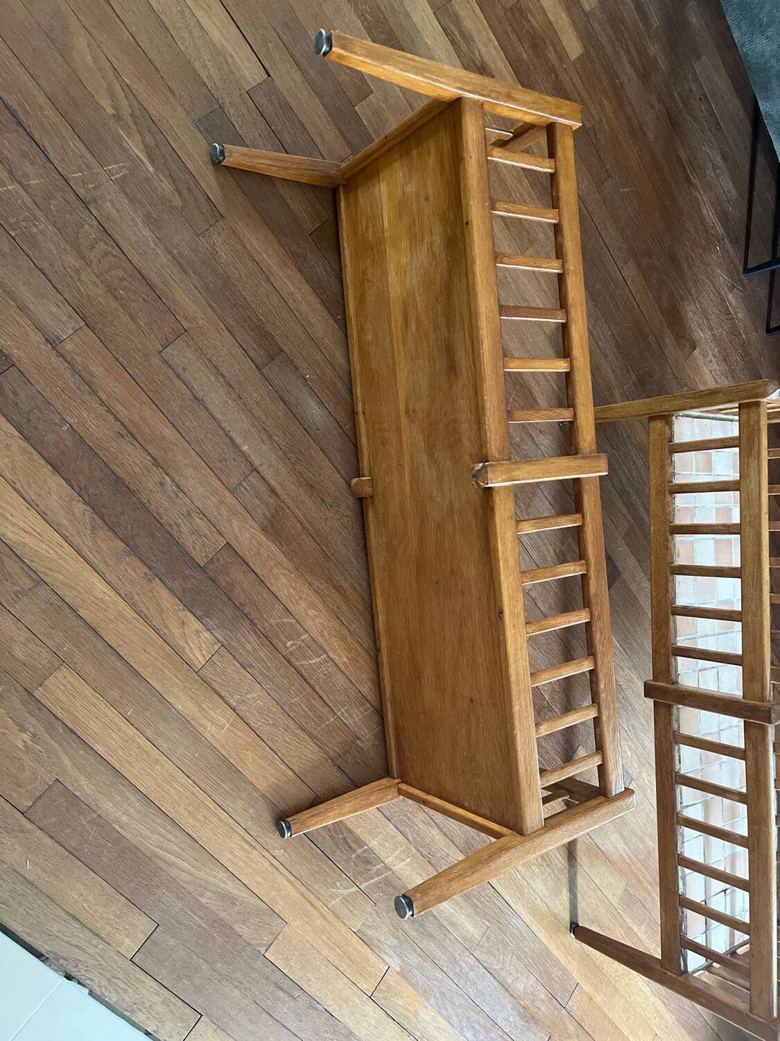 2 vintage planters from the 1960s