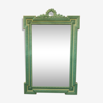 Miroir en bois sculpté