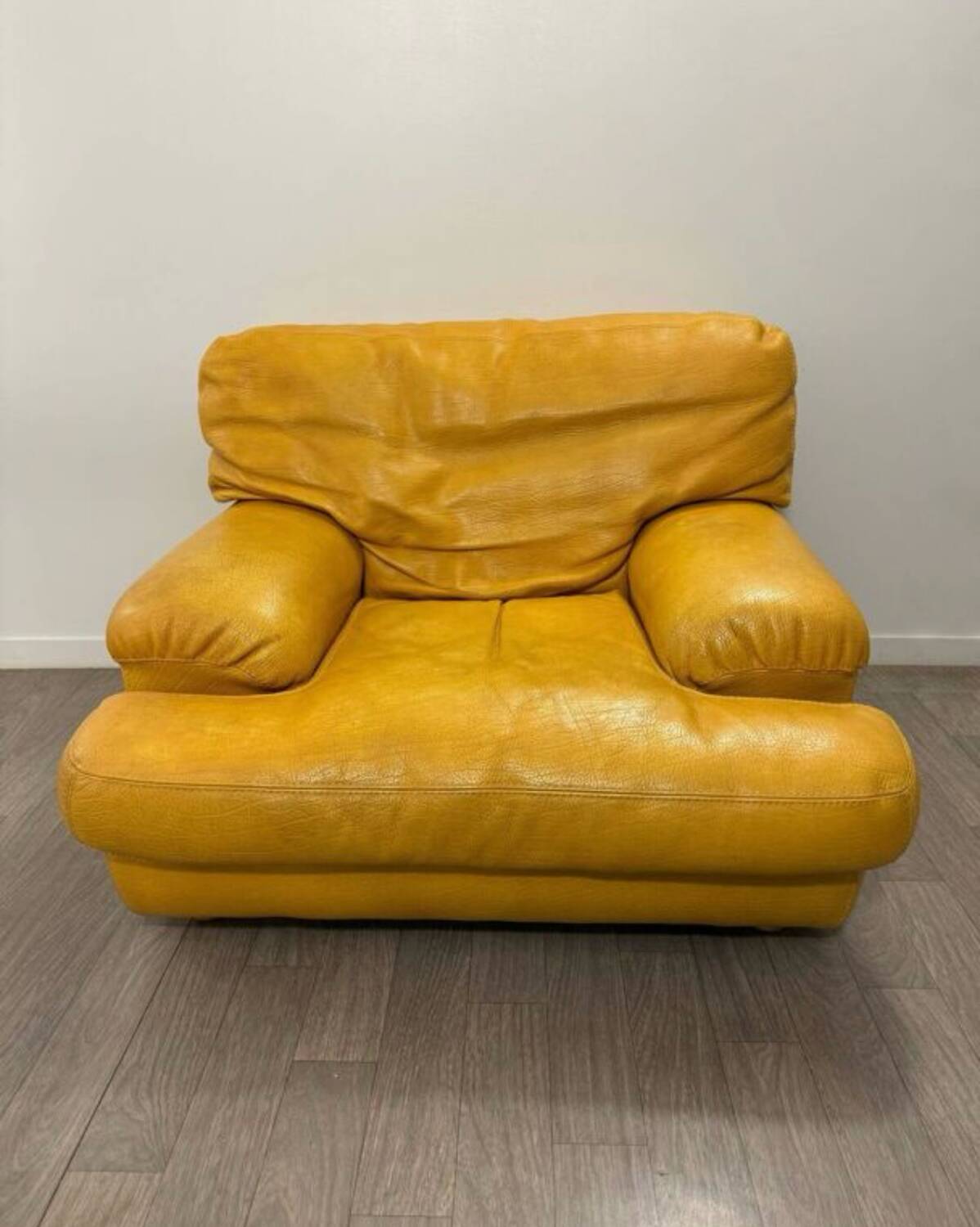 Rochebobois yellow leather armchair from the 80s/90s