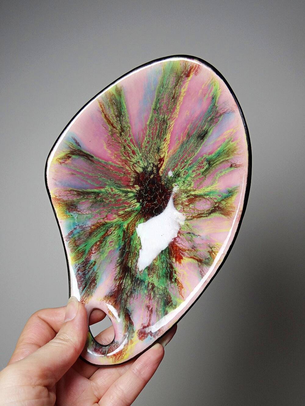 Pair of multicoloured glazed ceramic studio dishes, vintage 1960s.