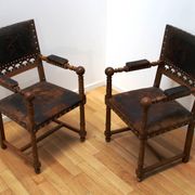 Paire de fauteuils style Henri II
