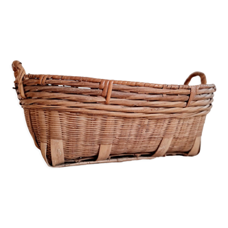 Old rattan basket or basket