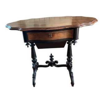 Table travailleuse style Louis Philippe