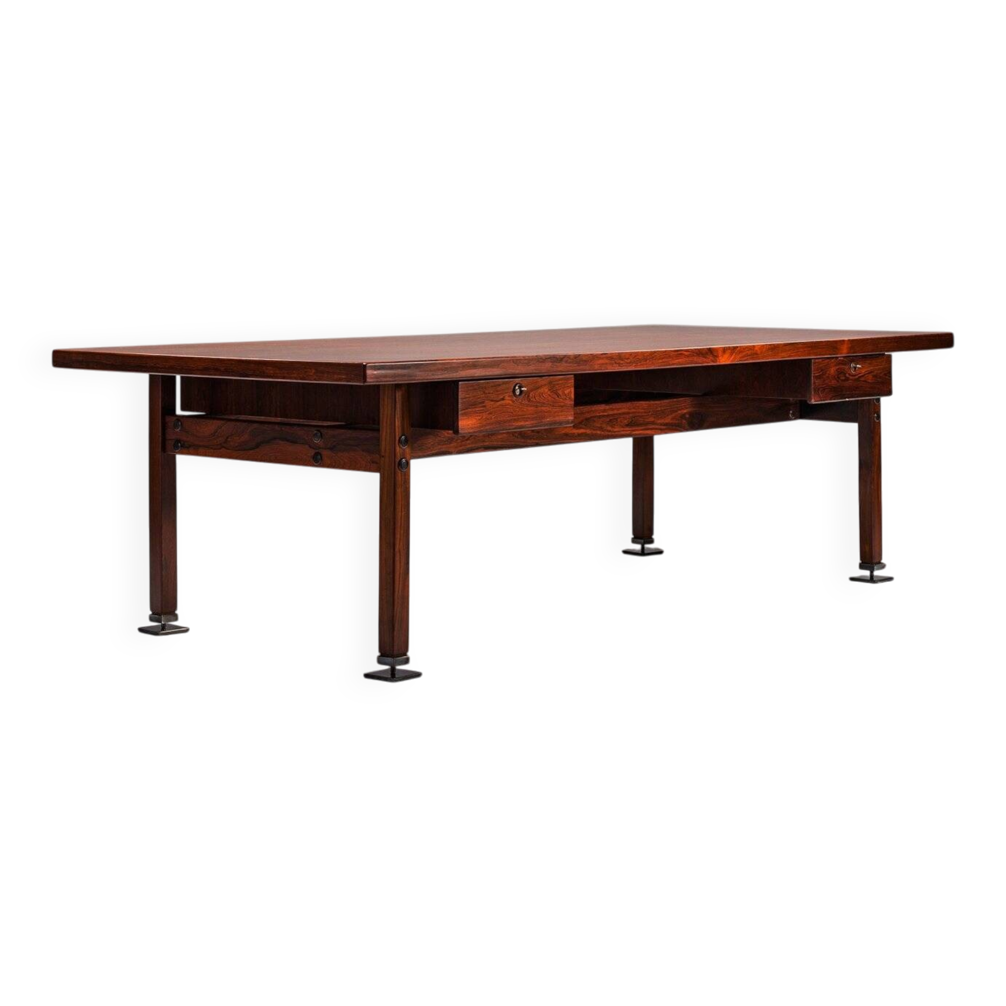 Itamaraty desk by Sergio Rodrigues for Oca, 1960s