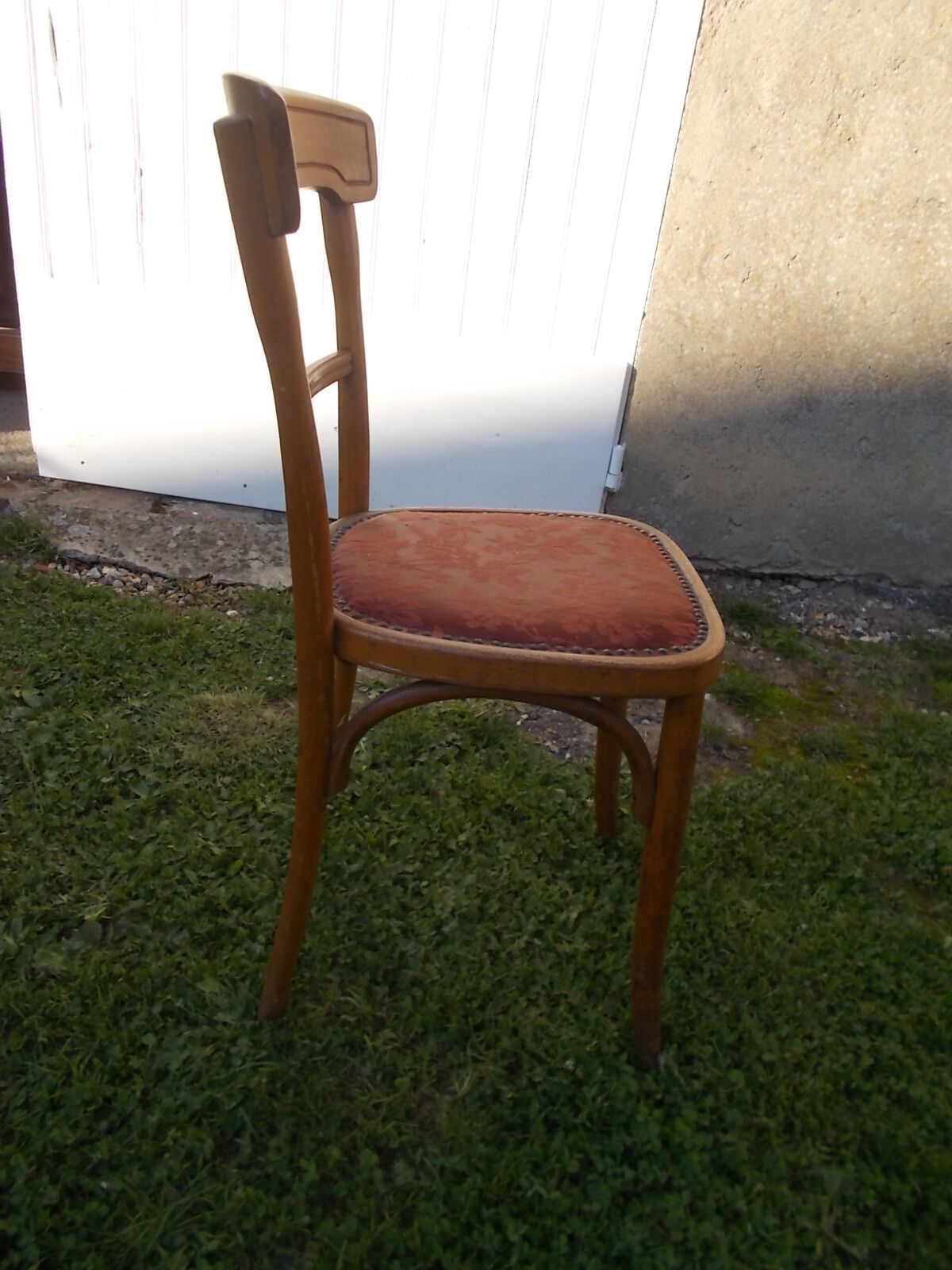 Bistro chair