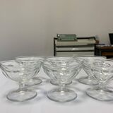 Coupes en verre transparentes anciennes