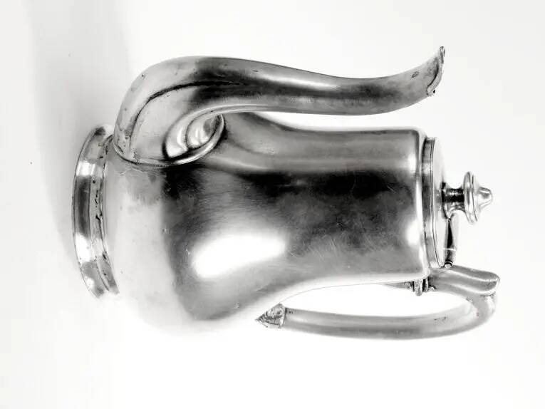 Pichet, classicisme, laiton argenté, Austro-Hongrie, 19e siècle