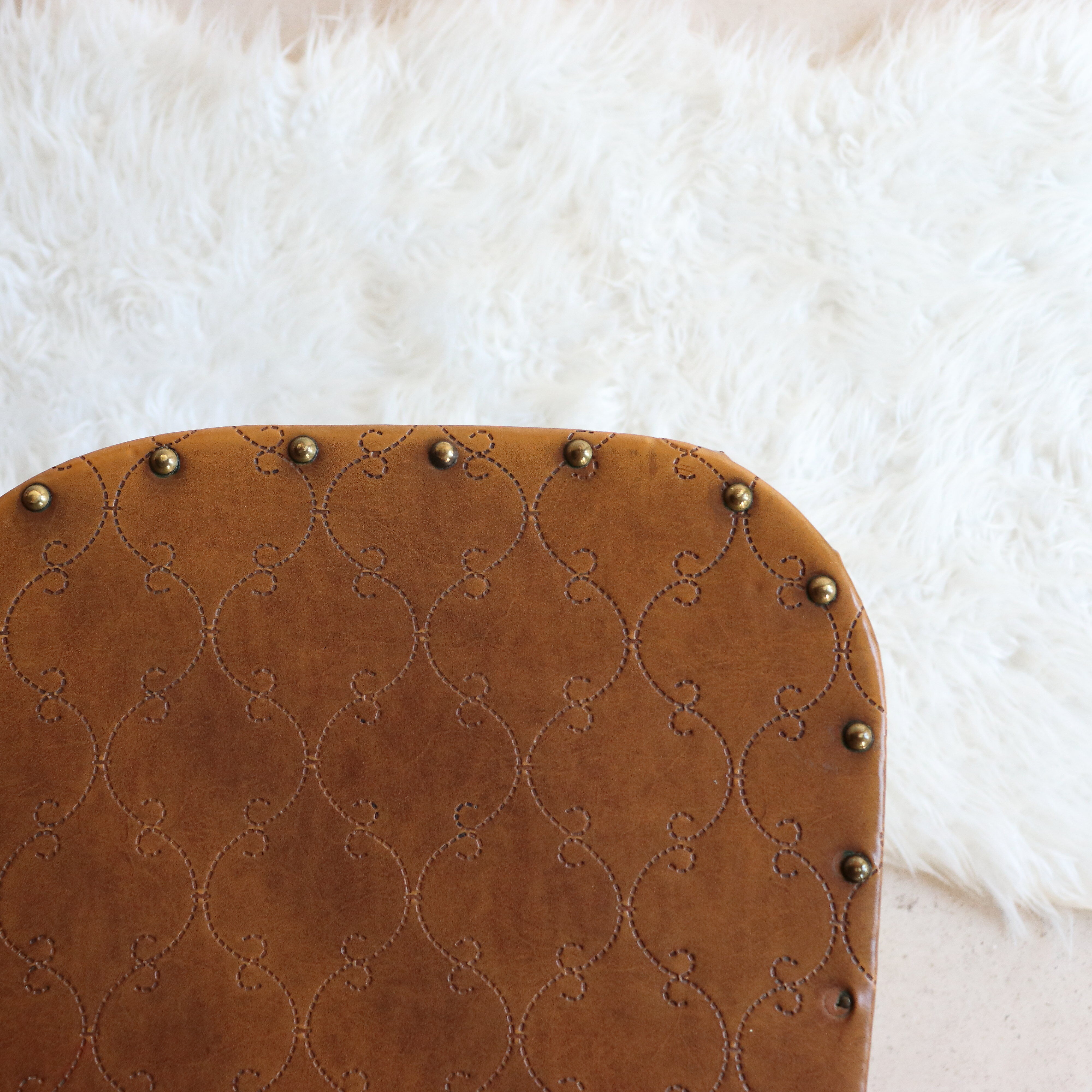 Set of 4 Luterma bistro chairs in curved wood and imitation leather, early 20th century