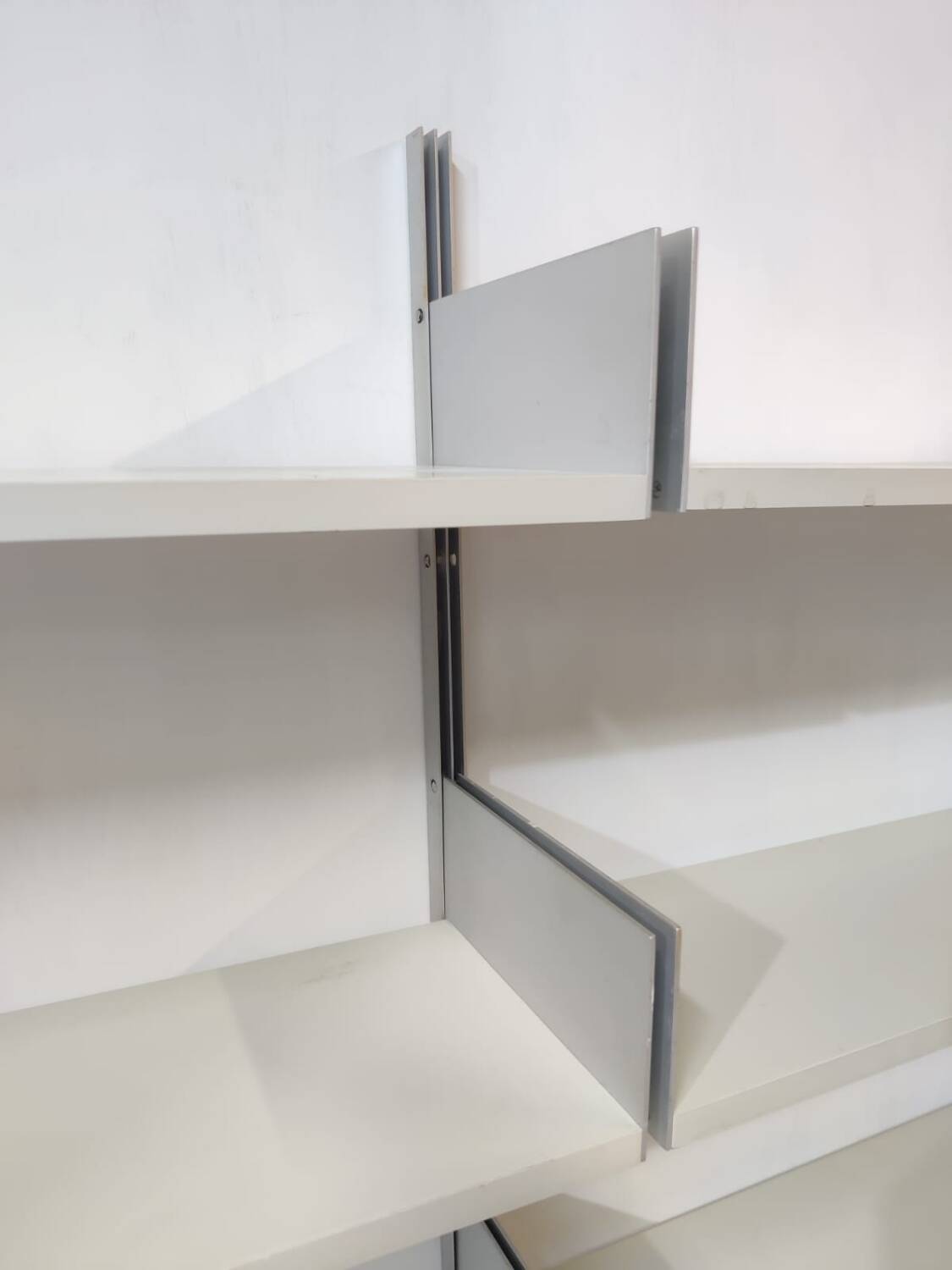 Wall shelf with desk by Dieter Rams for Vitsoe