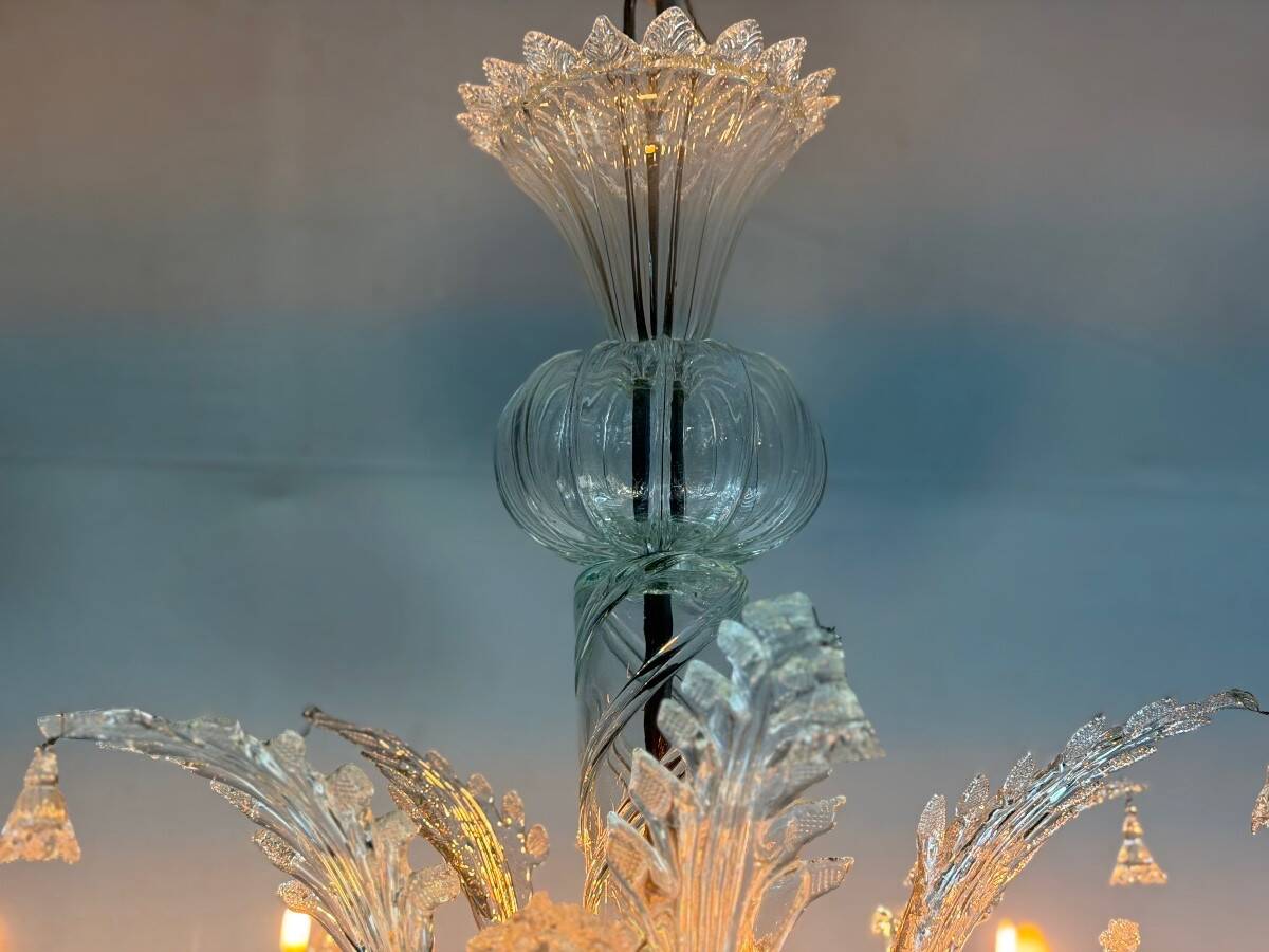 Venetian lustre in colourless Murano glass, 12 light arms, circa 1900