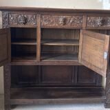 Buffet vaisselier néo-gothique