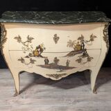 Curved Louis XV style commode with chinoiserie decoration.