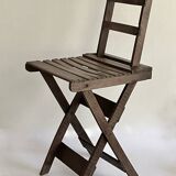 Ancienne chaise pliante avec dossier
