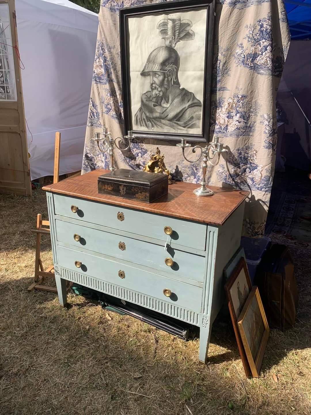 Louis XVI Directory chest of drawers early 19th