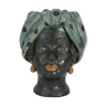 Vase head mini peas woman