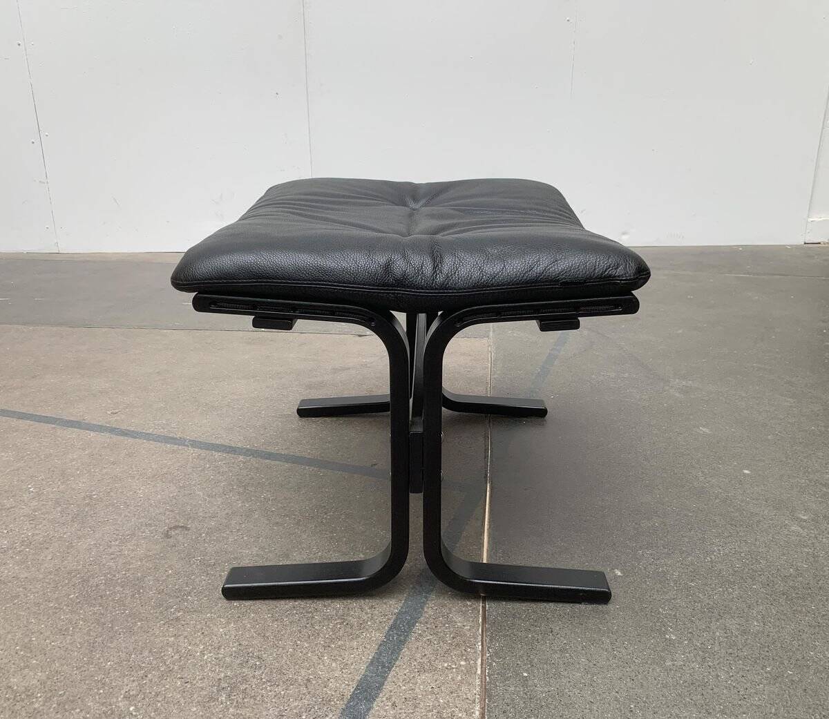 Norwegian Siesta Lounge Ottoman Chair by Ingmar Relling for Rybo