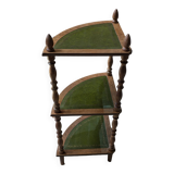 Corner shelf