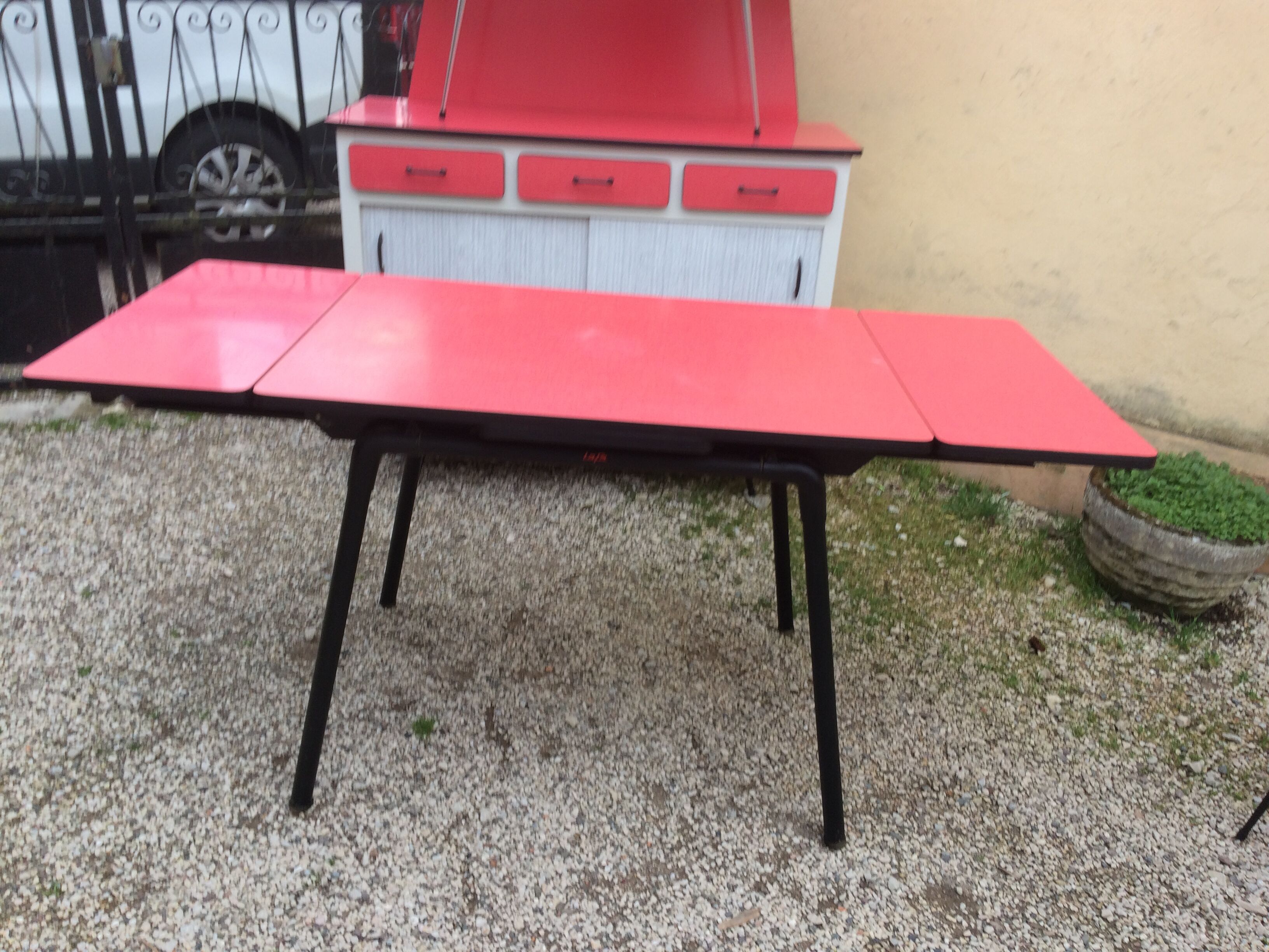 Formica table and chairs