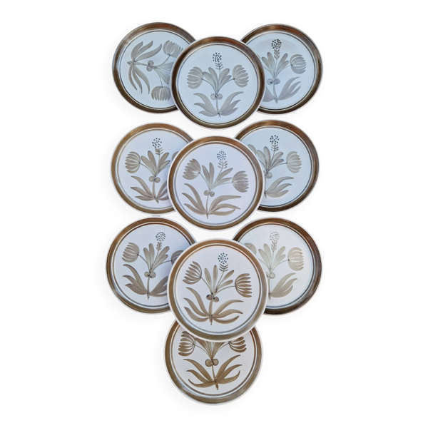 Lot De 10 Assiettes Plates En Grès De La Manufacture Longchamp