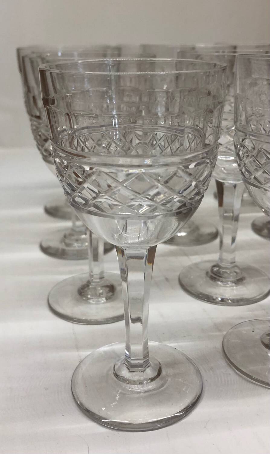Set of 12 cut crystal stemmed glasses from the Nancy crystal factory, art deco