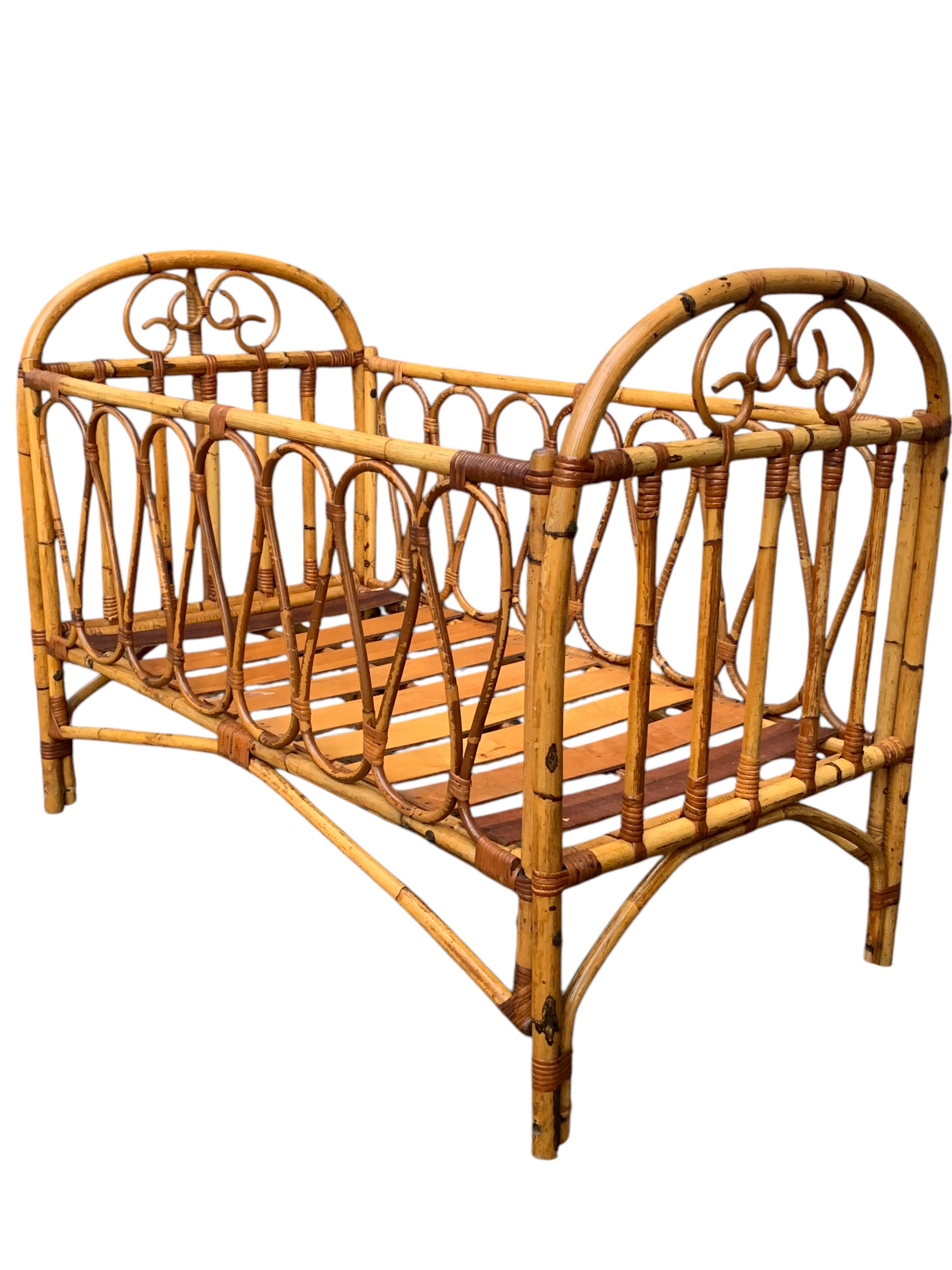 Vintage rattan baby bed 1960