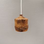 Petite lampe pendante en céramique, danoise, des années 1970-80, dans des tons terre.