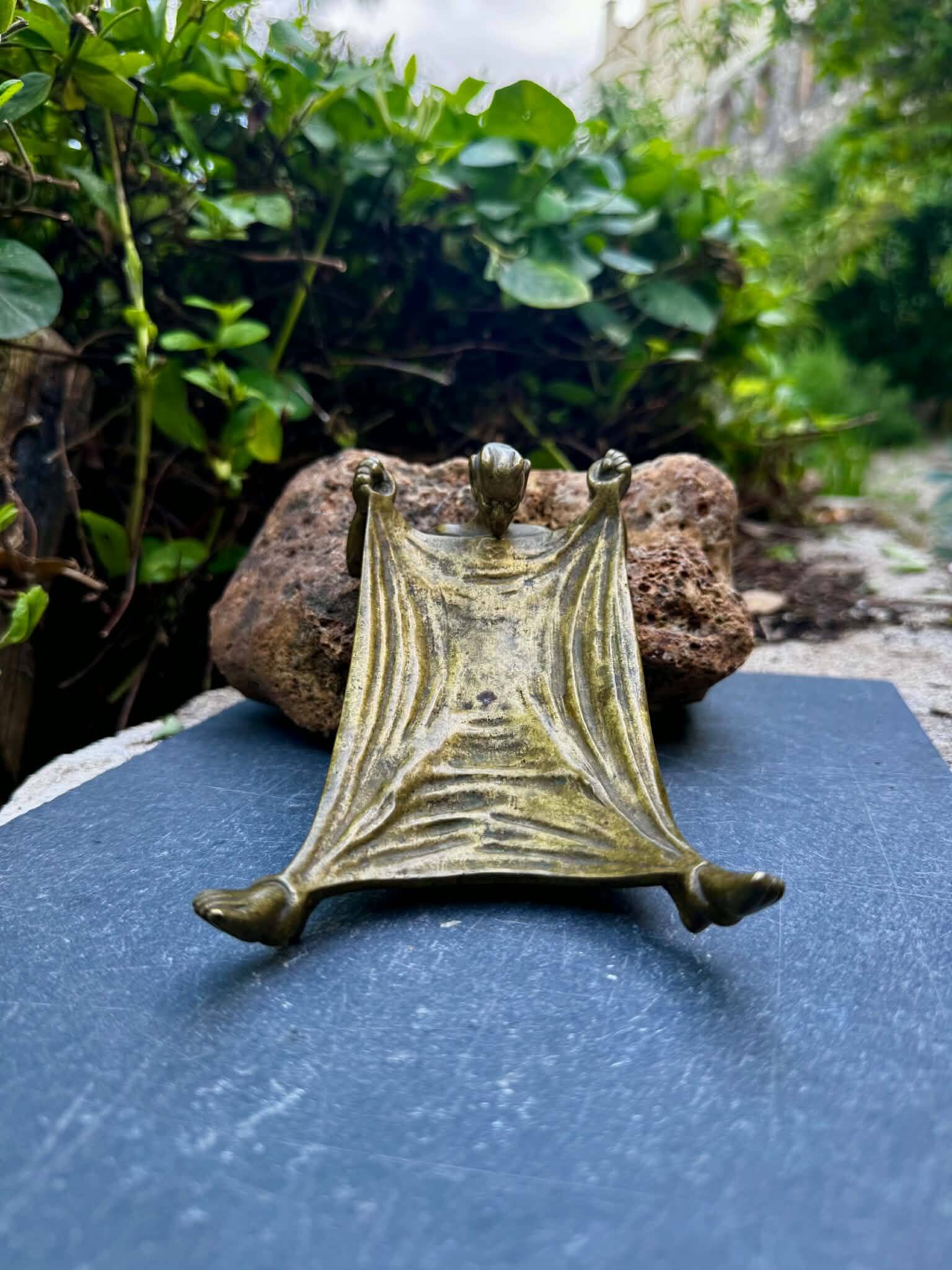 Bronze devil vide poche Art Nouveau